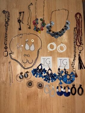 Jewelry Bundle - Earrings and Necklaces